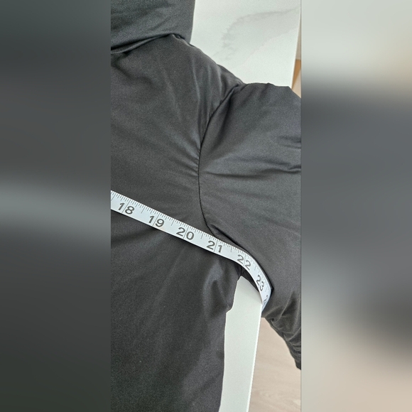 Old Navy Water Black Resistant Long Duvet Puffer Coat Size Small - Picture 11 of 12